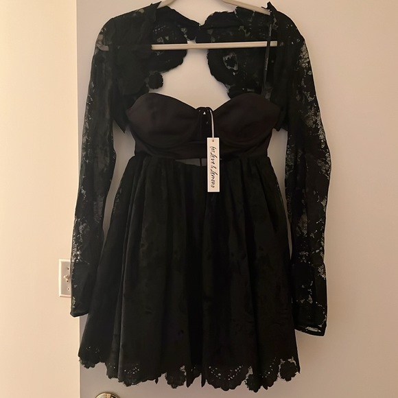 NWT For Love and Lemons Black Long Sleeve Floral Lace black dress Sz M - Picture 2 of 7